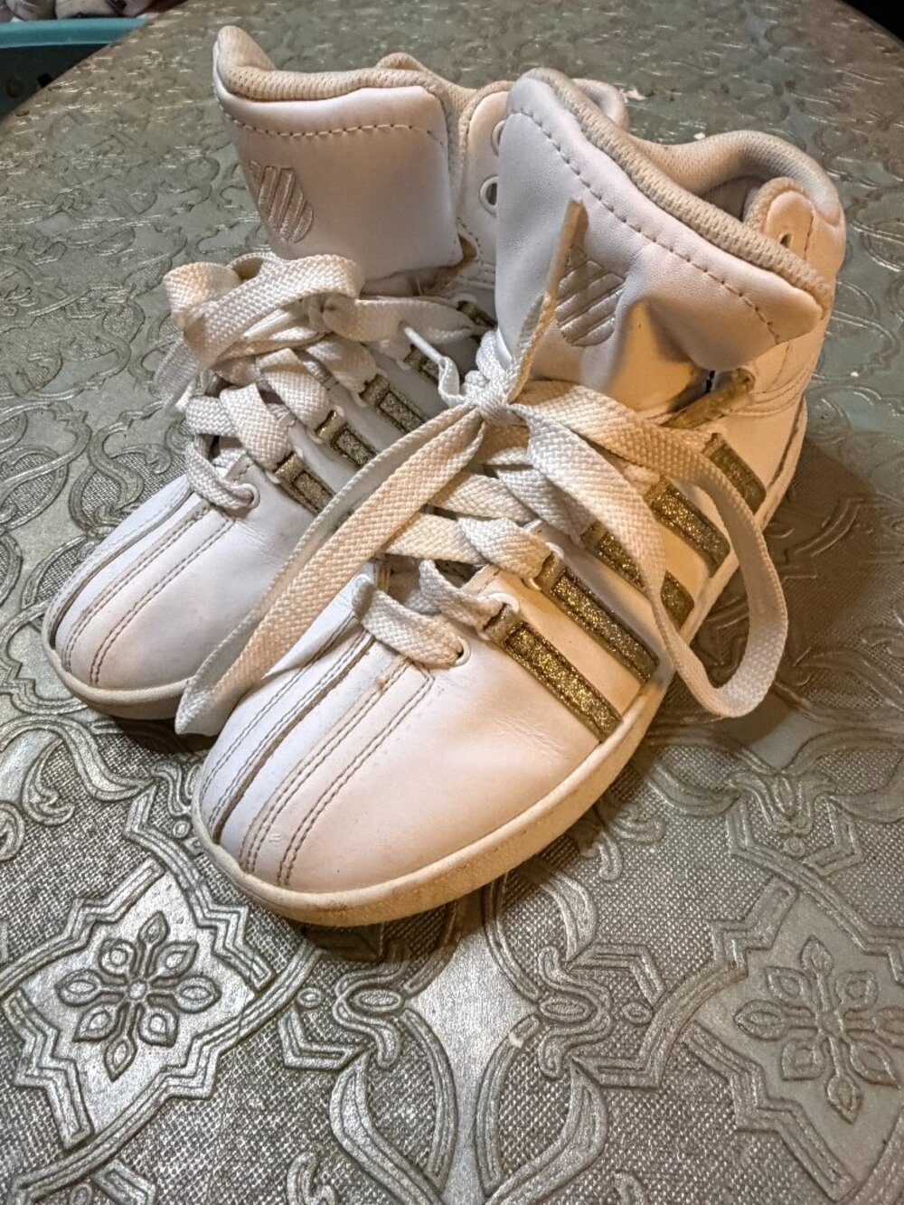 K-Swiss High-top Sneaker